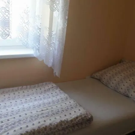 Nivida Vendeghaz Orfű